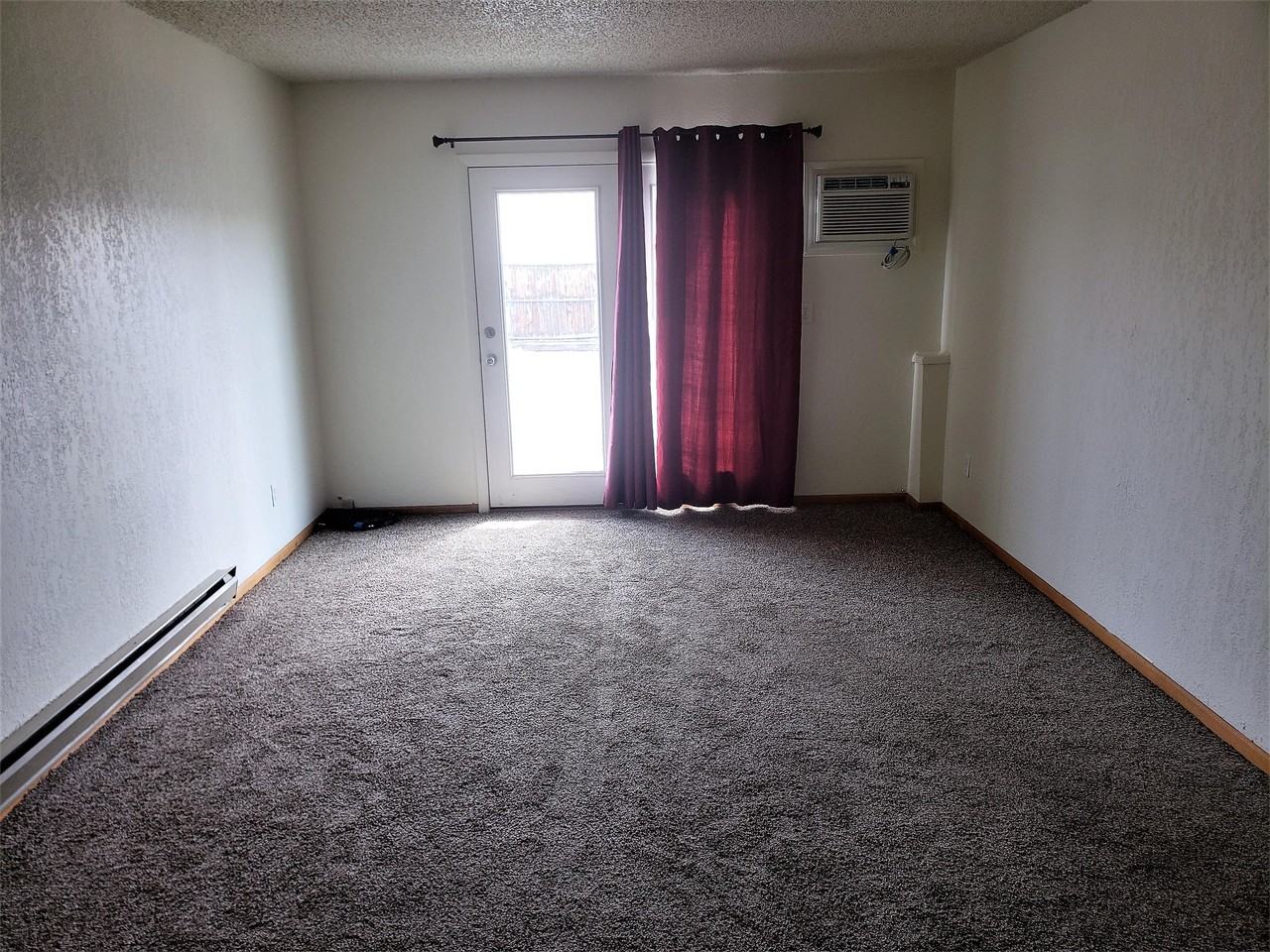 920 E 26th St #2 - Photo 6 of 8