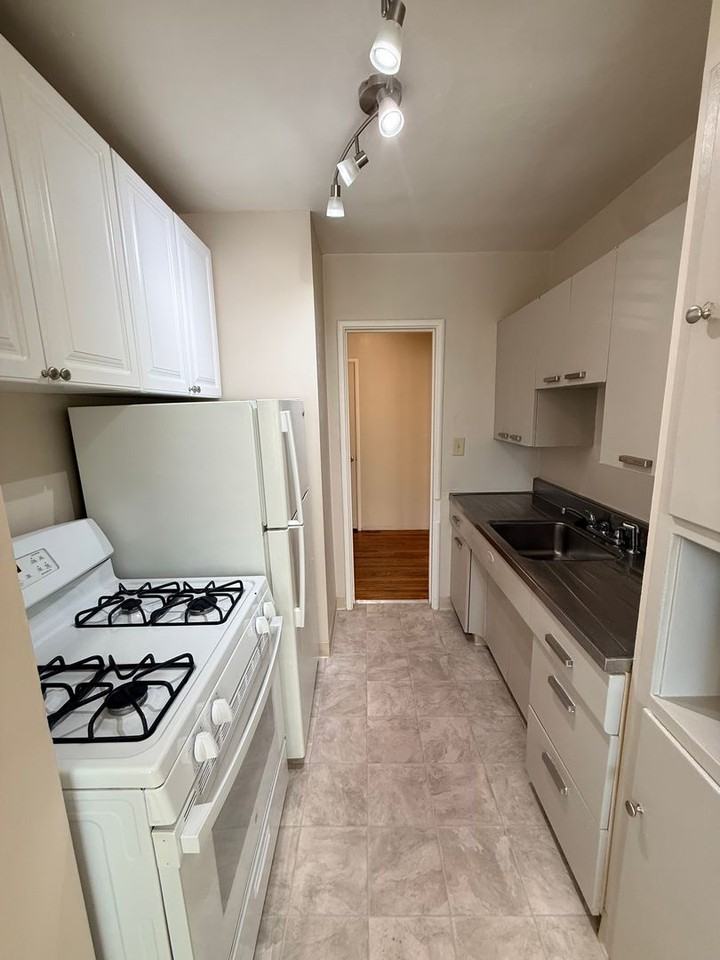 Alexander’s Place at 1625 H ~ Discover Timeless Charm in the Heart of it All! - Photo 3 of 50