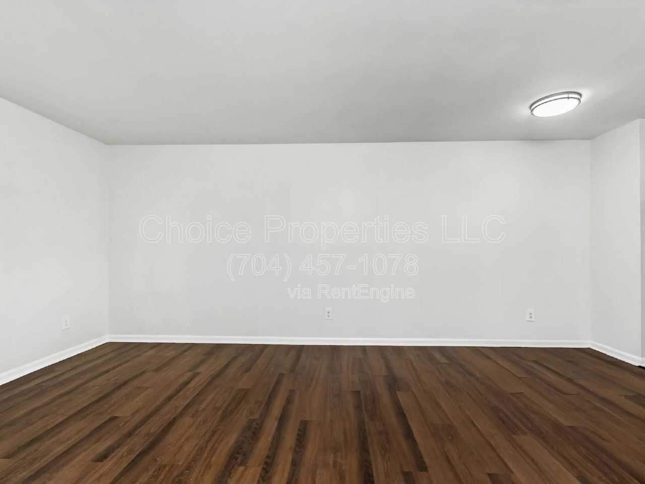 2611 Holton Ave #4 - Photo 7 of 26