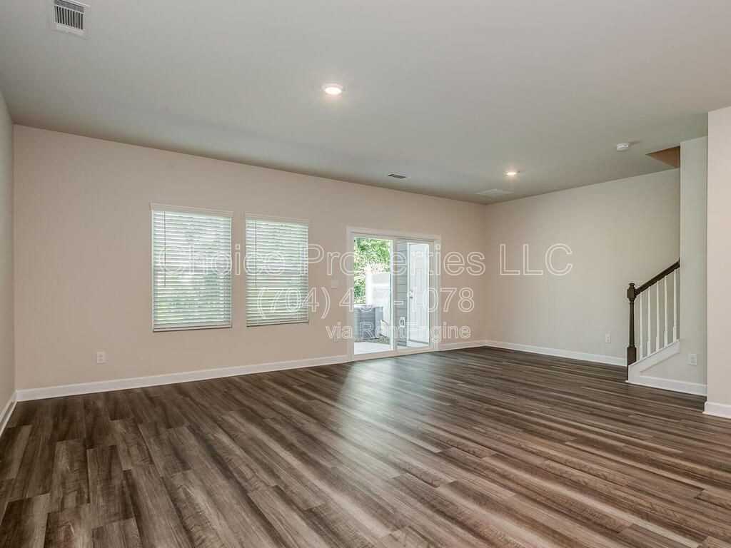 3506 Auburn Curb Rd - Photo 6 of 32