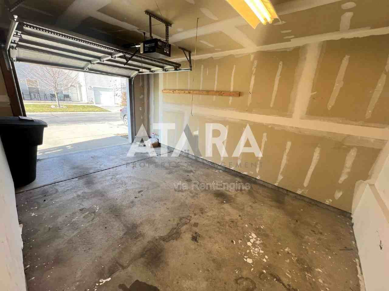 254 N Bliss Ct - Photo 6 of 28