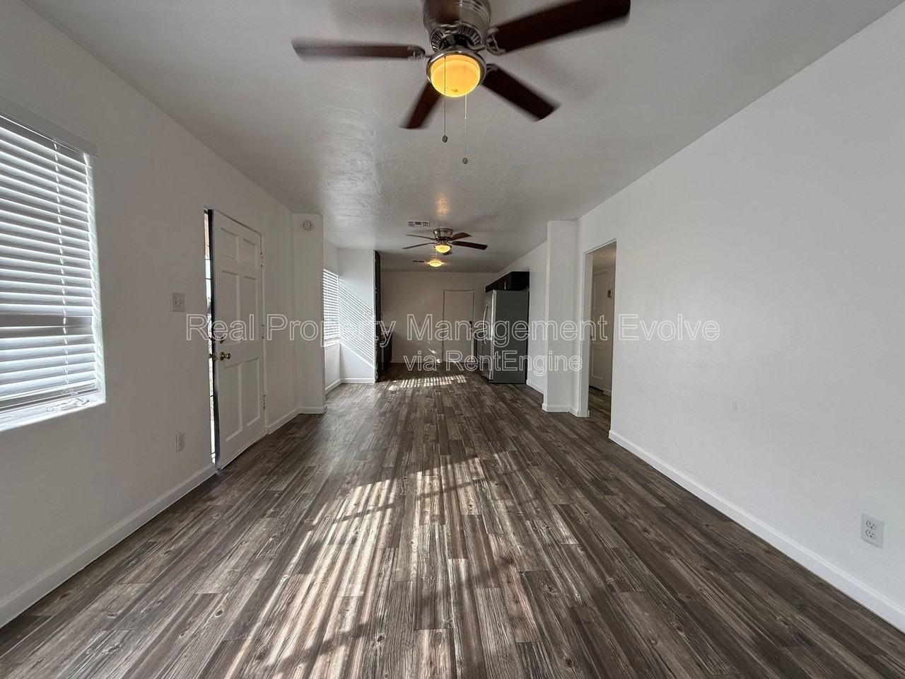 3422 E Taylor St - Photo 3 of 20