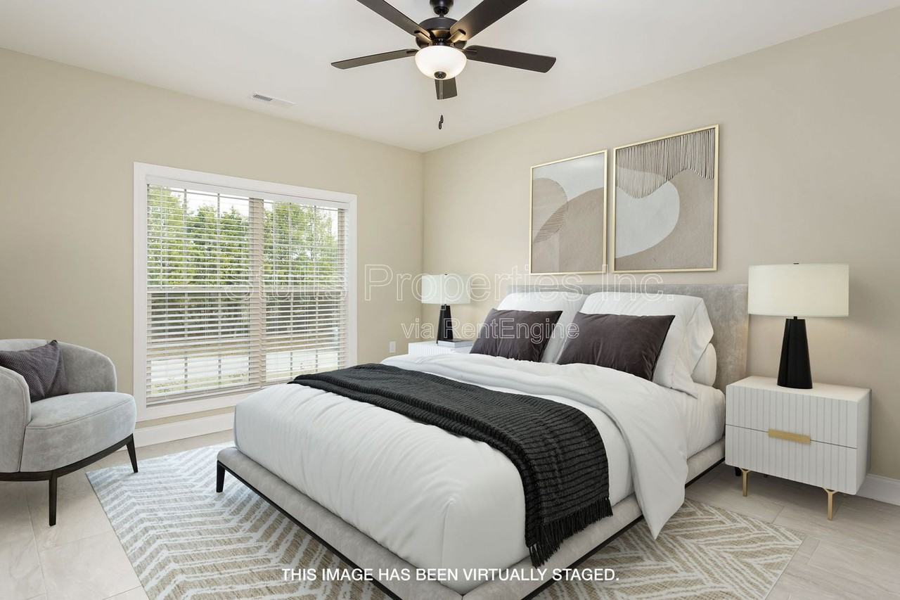 304 Bentbrook Dr - Photo 4 of 15