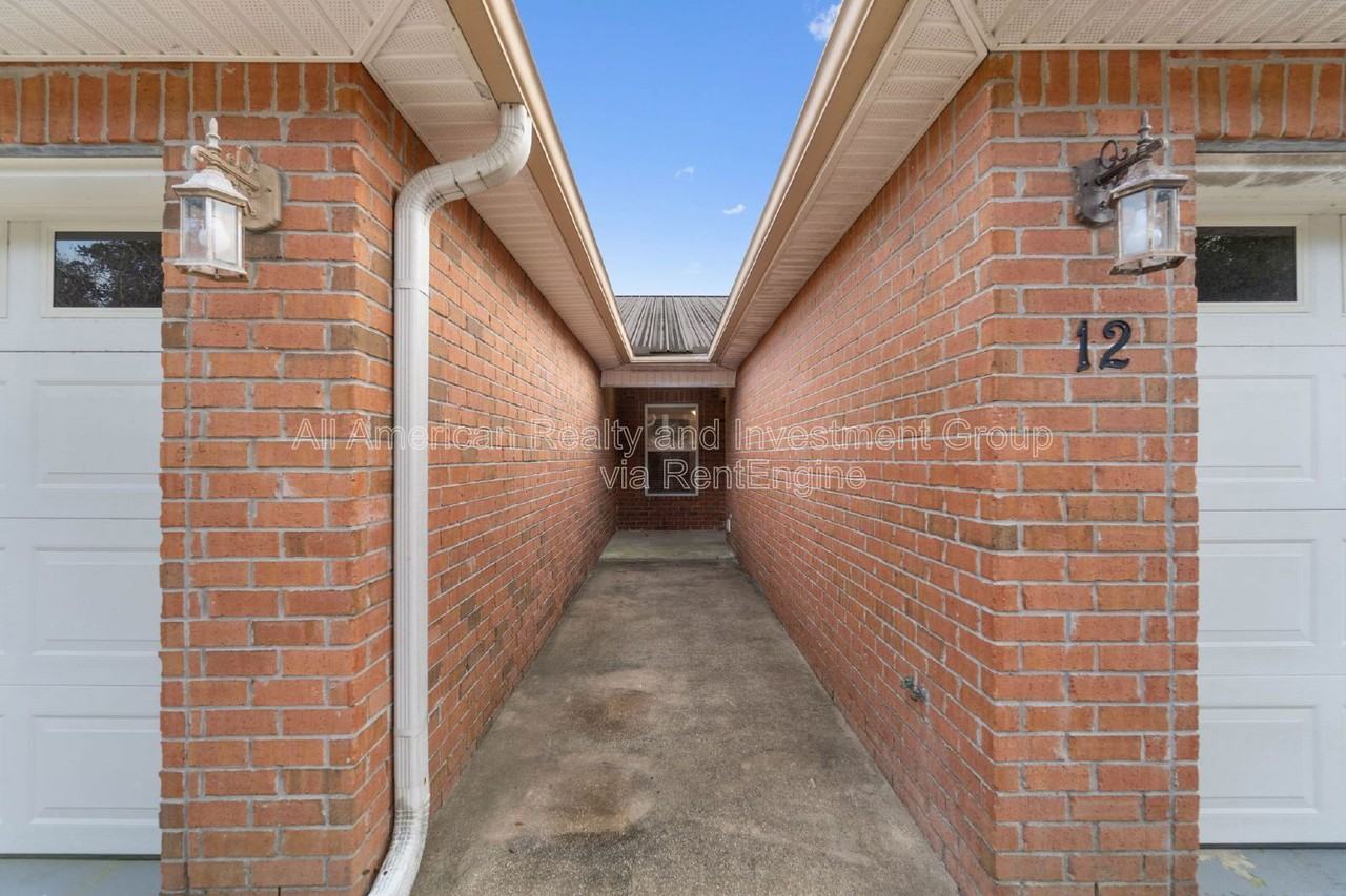 12 Roserita Pl - Photo 3 of 30