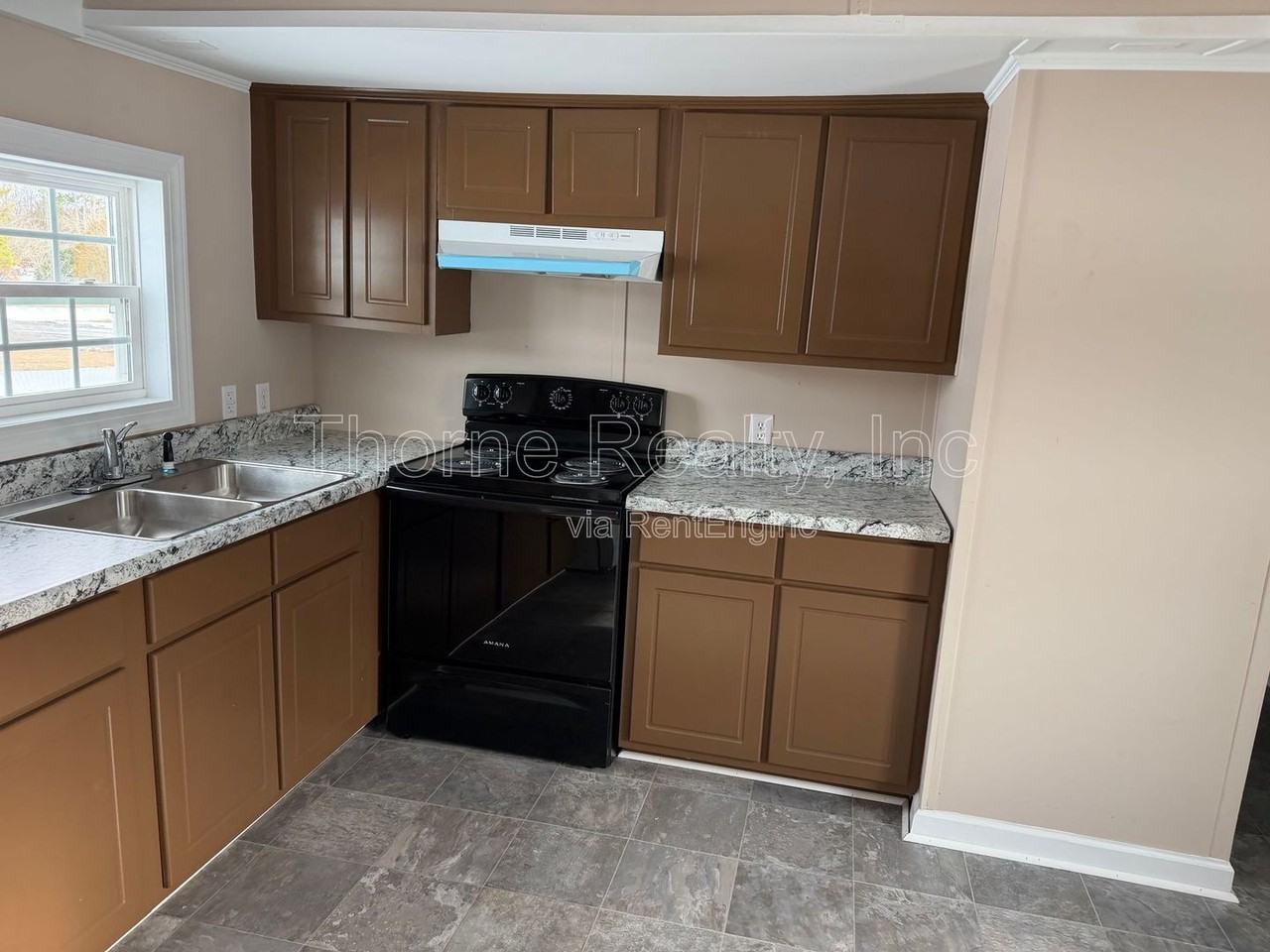 5118 Temperance Hall Rd - Photo 3 of 10