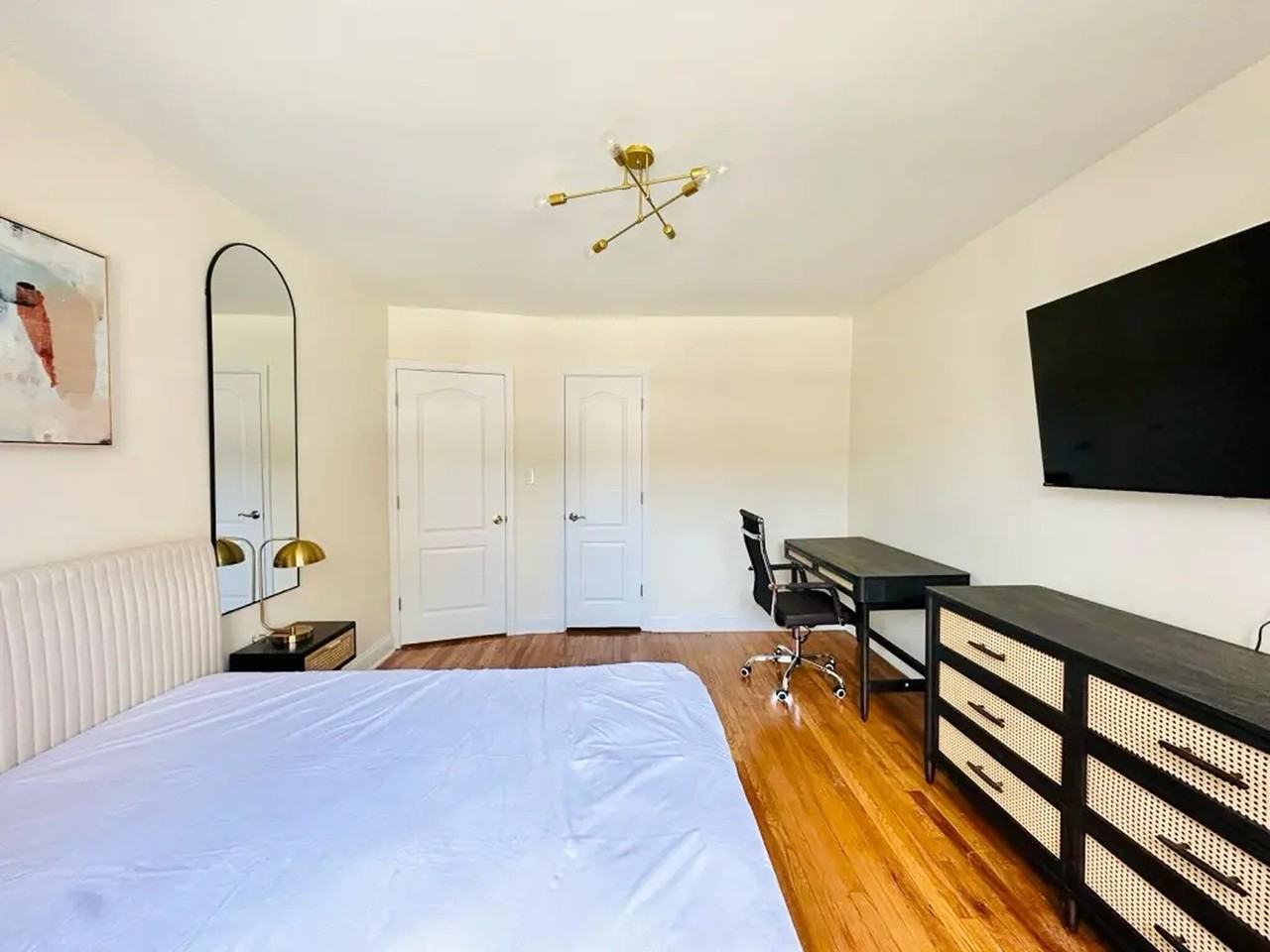 655 Brooklyn Avenue #25 - Photo 4 of 9