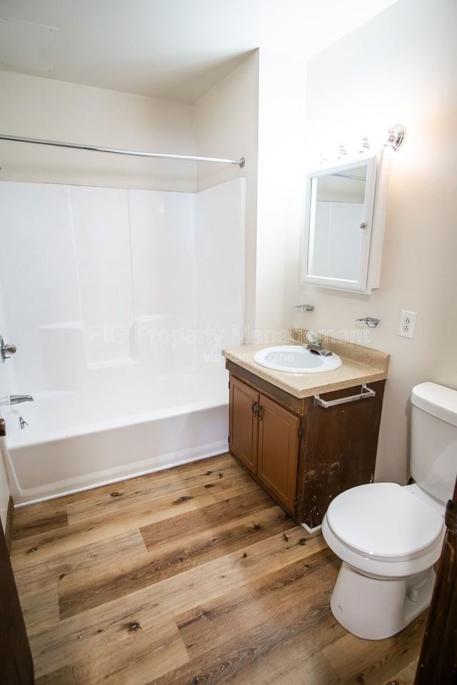 706 E Inskip Dr #7 - Photo 7 of 9