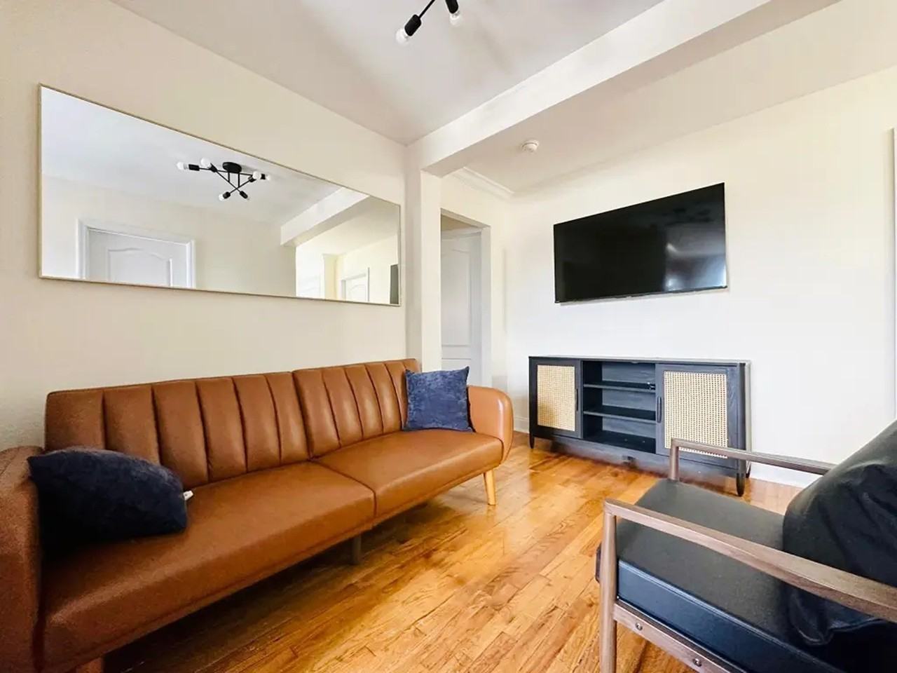 655 Brooklyn Avenue #25 - Photo 6 of 9