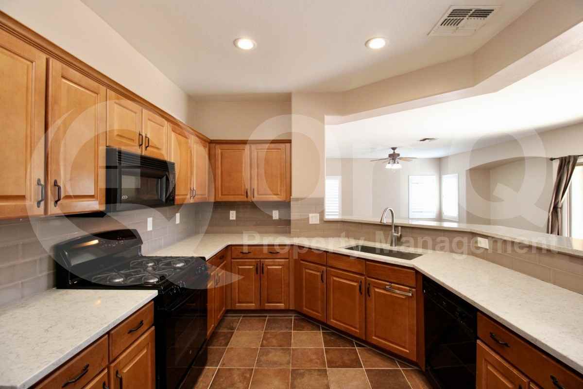 21175 E Alyssa Rd - Photo 4 of 35