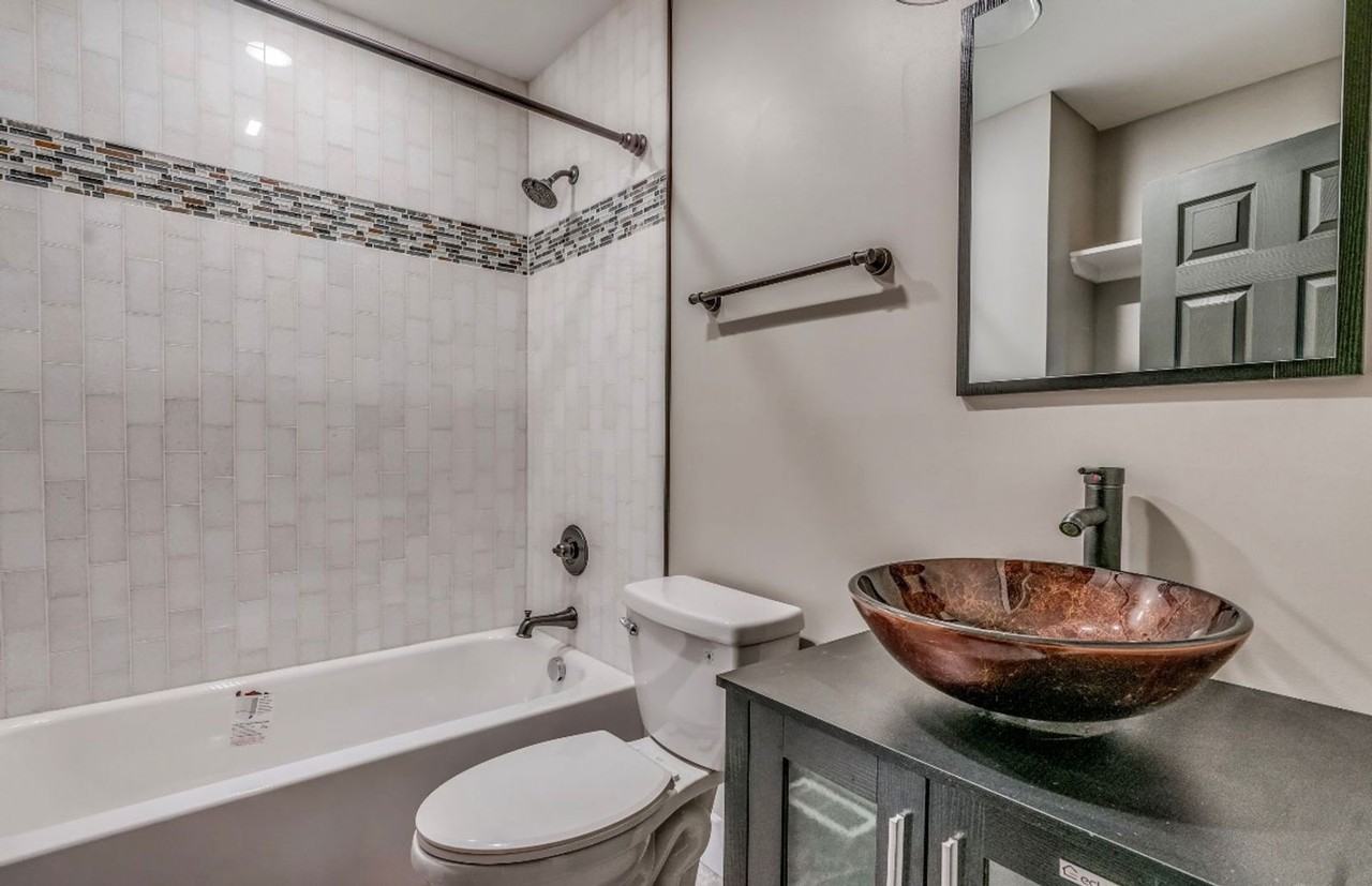 122 N Evaline St #1 - Photo 7 of 14