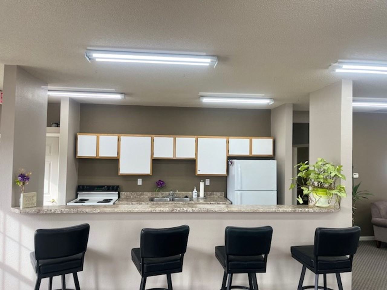 Ashley Square Apartments - Photo 4 of 5