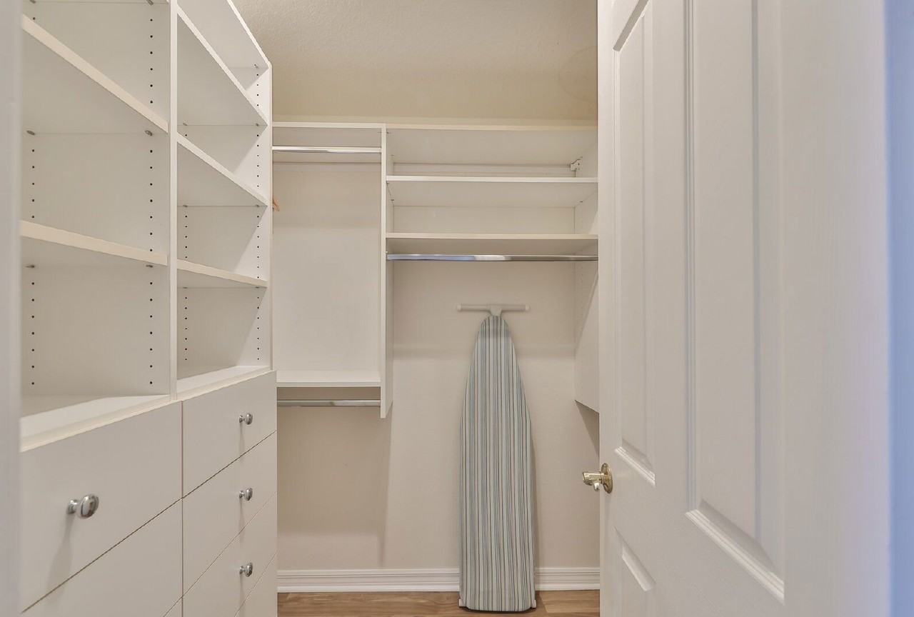 1593 Pinellas Bayway S #1 - Photo 4 of 50