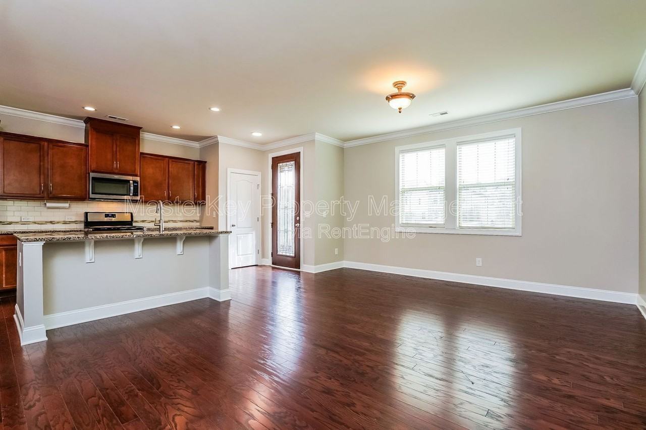 705 Liberty Hill Pass - Photo 3 of 28