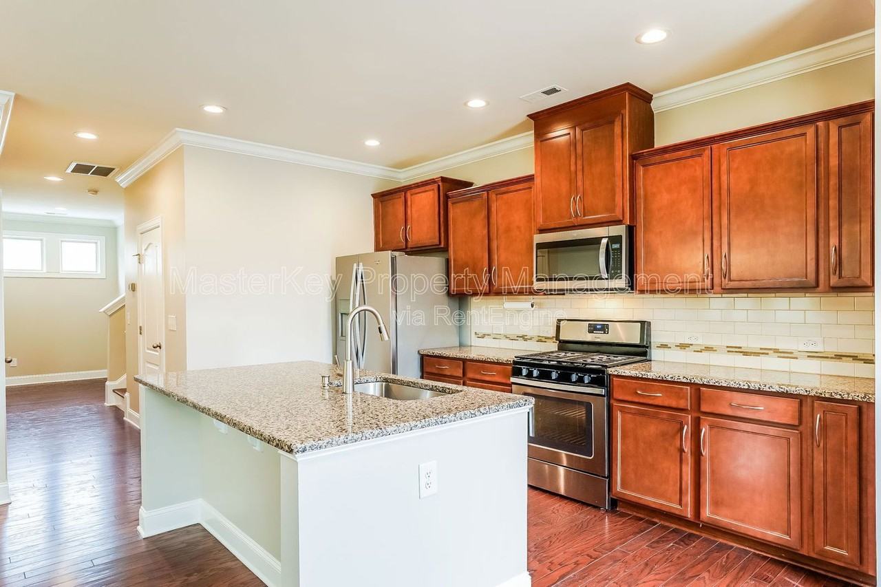 705 Liberty Hill Pass - Photo 5 of 28