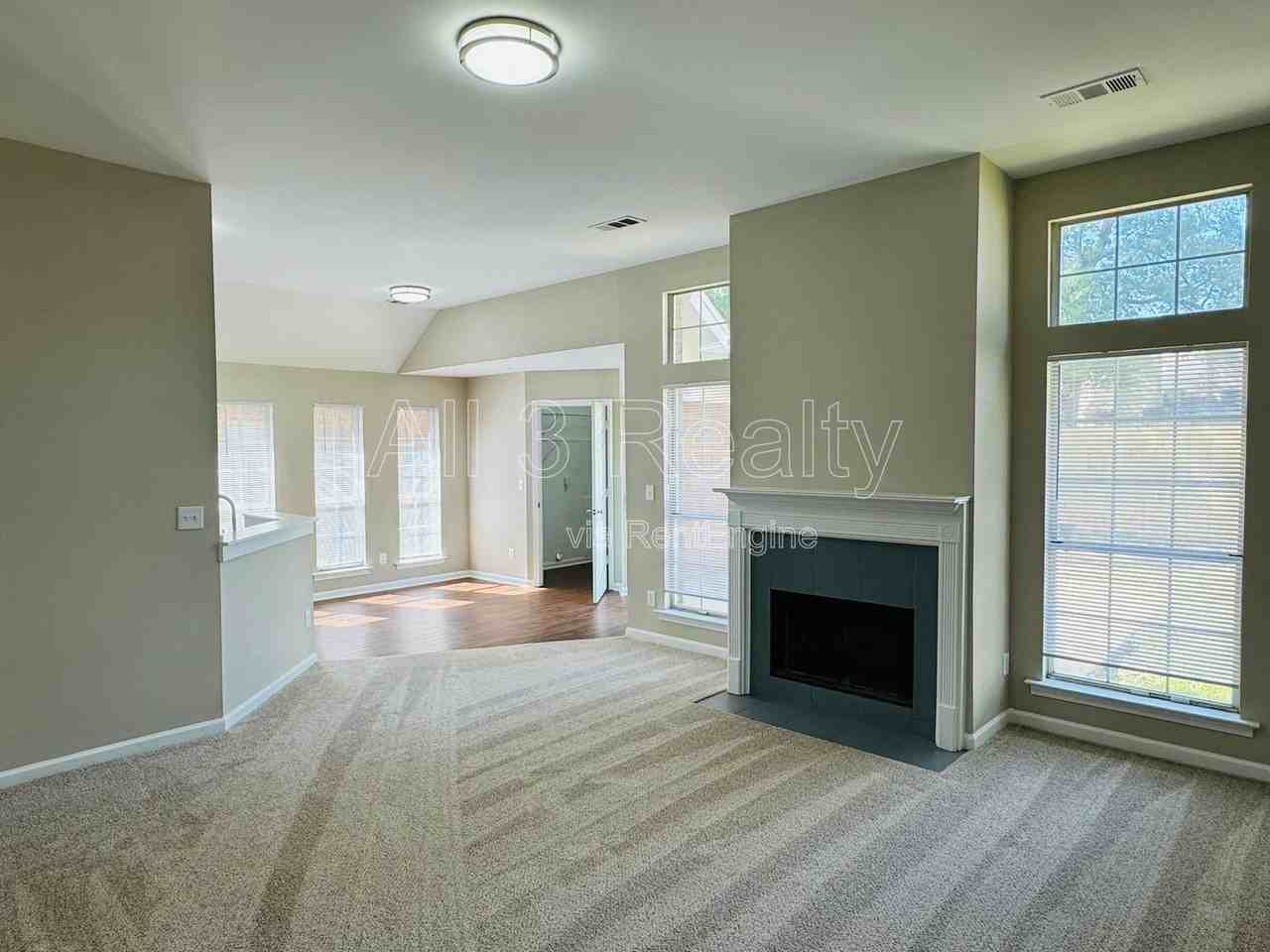 4025 Oak Shadow Ln - Photo 7 of 38