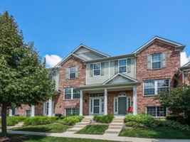 featured image of 2452 Emily Ln