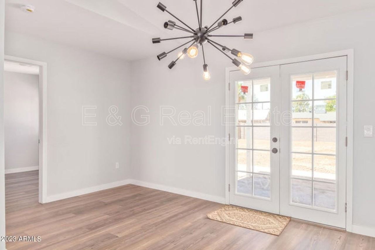 1624 W Geneva Dr - Photo 4 of 25