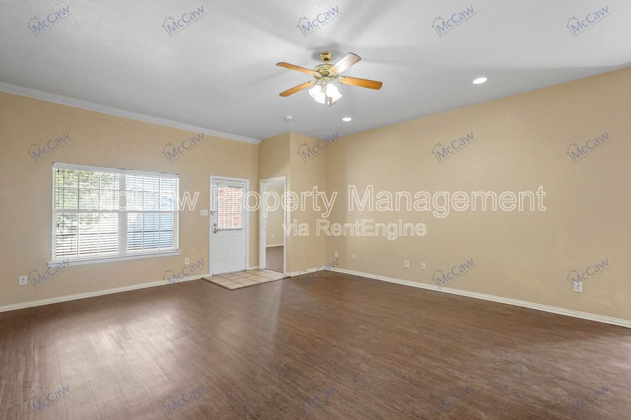 2319 Great Light Dr - Photo 3 of 22