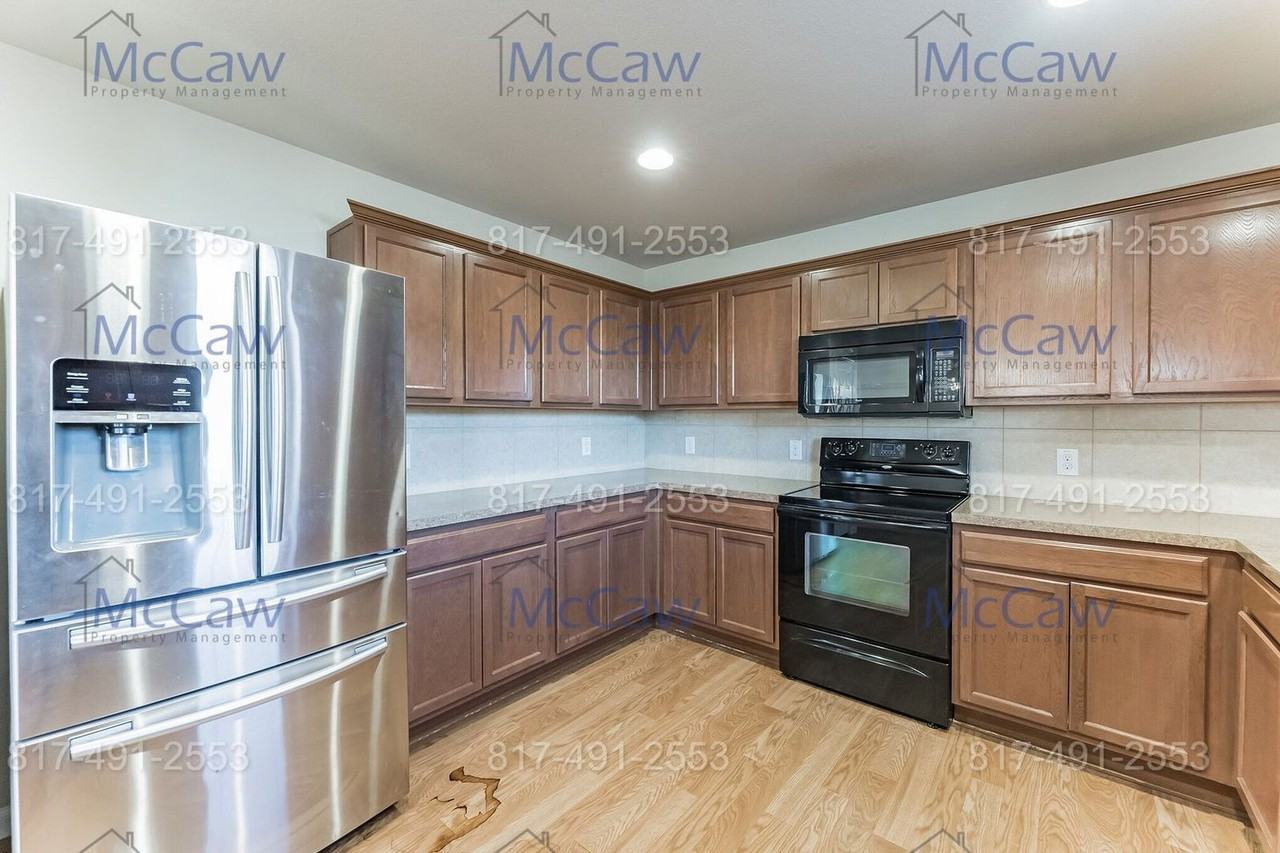 9133 Sun Haven Way - Photo 6 of 16