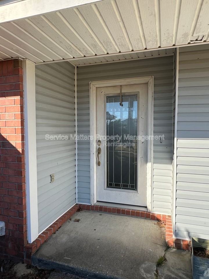 1216 Bartram Ln - Photo 3 of 39