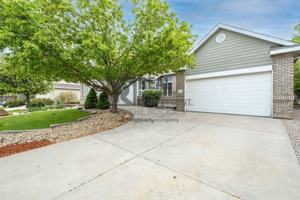 featured image of 5436 Hunter Dr