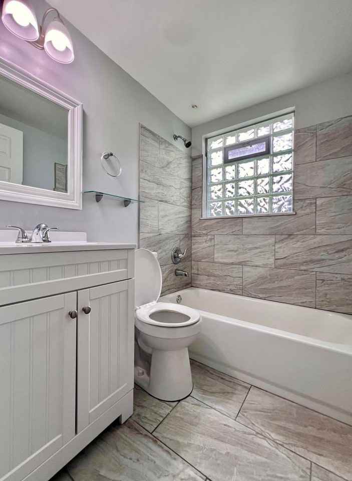 22 Washington Ave #4 - Photo 6 of 13