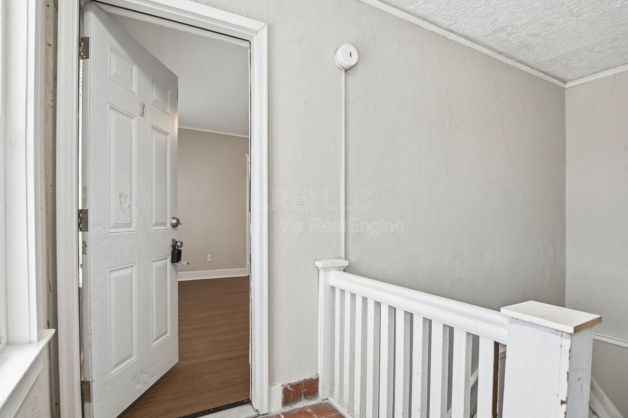 701 Hazel St #3 - Photo 2 of 12