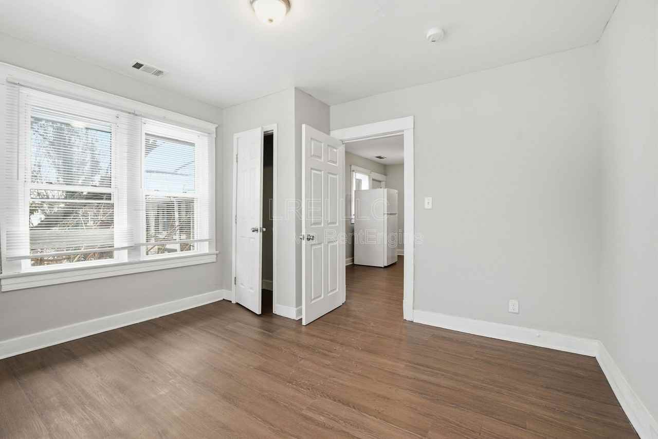 701 Hazel St #3 - Photo 6 of 12