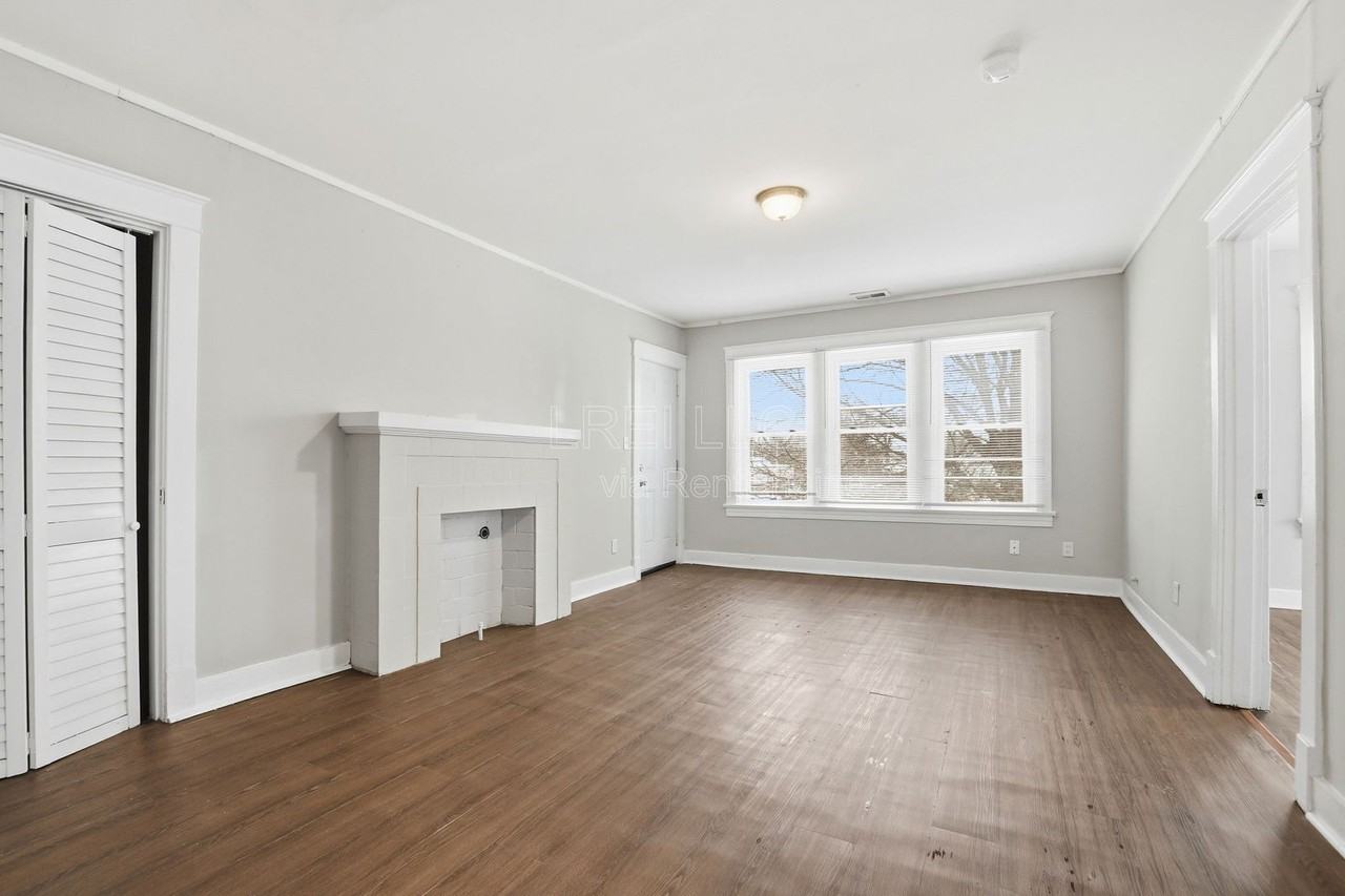 701 Hazel St #3 - Photo 7 of 12