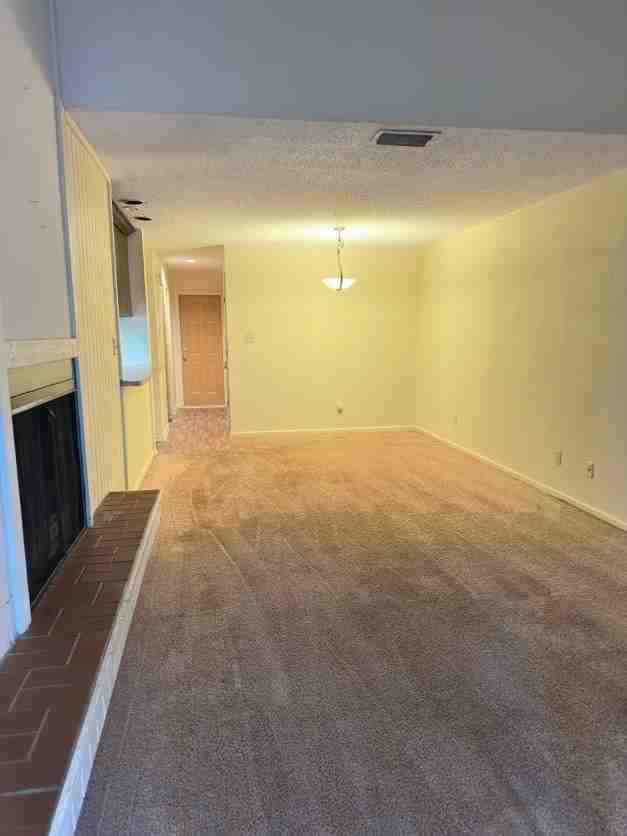 3126 Tyndall Dr #3126 - Photo 3 of 13