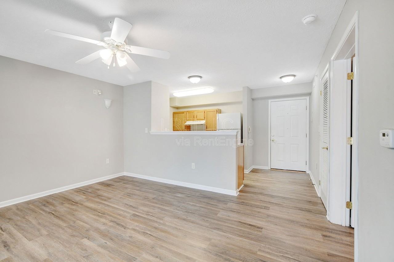 2132 Rowan St #106 - Photo 7 of 15