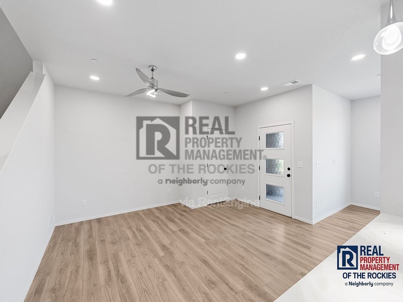 4804 Denys Dr - Photo 3 of 20