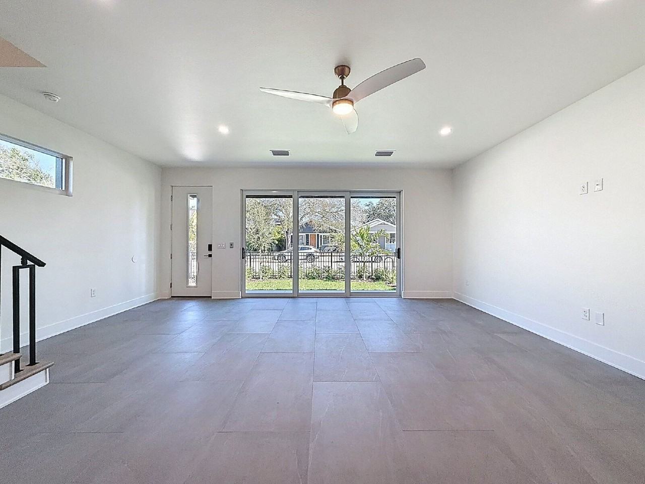 340 14th St N - Photo 7 of 47