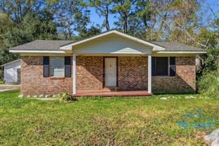 3007 Meteor St - Photo 1 of 1