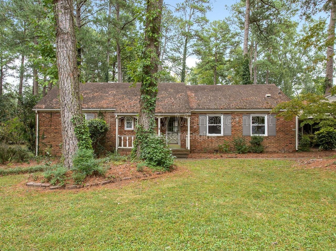 3351 Scottview Dr - Photo 4 of 27