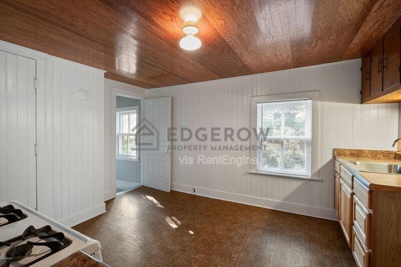 1522 Broadway Ave Nw #2 - Photo 5 of 22