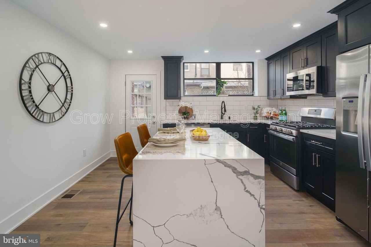 2018 S 8th St - Photo 4 of 27