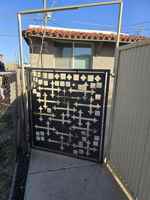 featured image of 332 W Illinois St #3