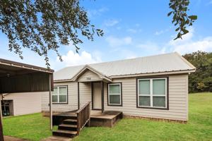 featured image of 724 Rocky Ridge Flatts