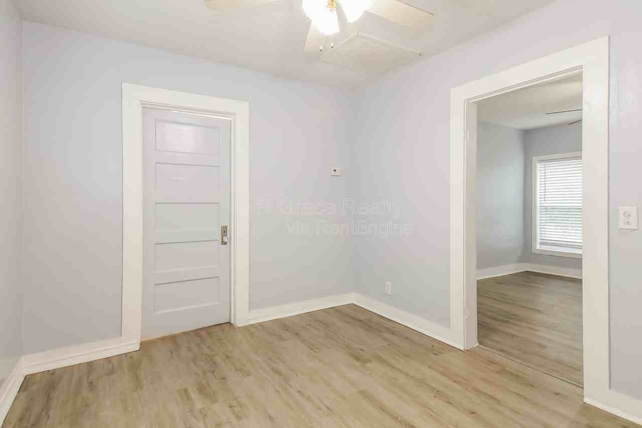 724 Rocky Ridge Flatts - Photo 4 of 15