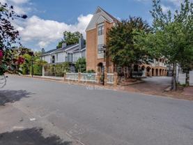 406 W 9th St #301 - Photo 1 of 1