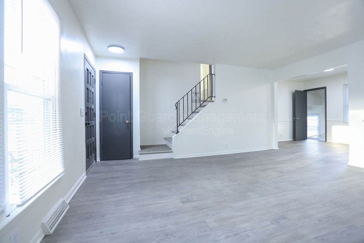 5916 Camden Ave #5916 - Photo 4 of 22