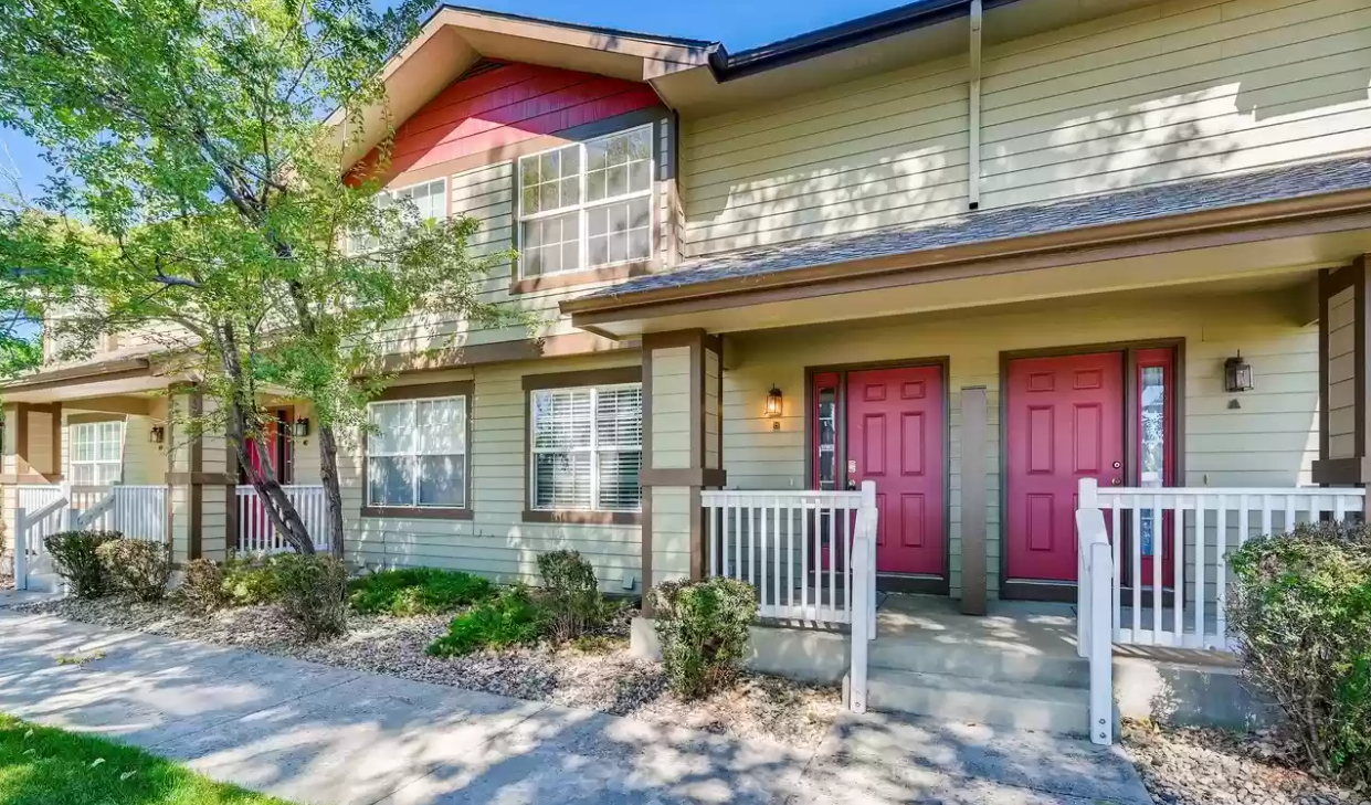 4533 Starflower Dr #1 - Photo 4 of 21