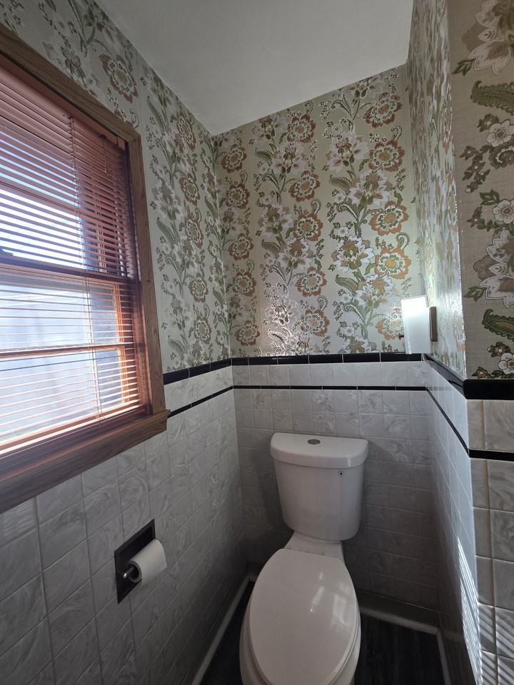 3003 E Funston St - Photo 6 of 20