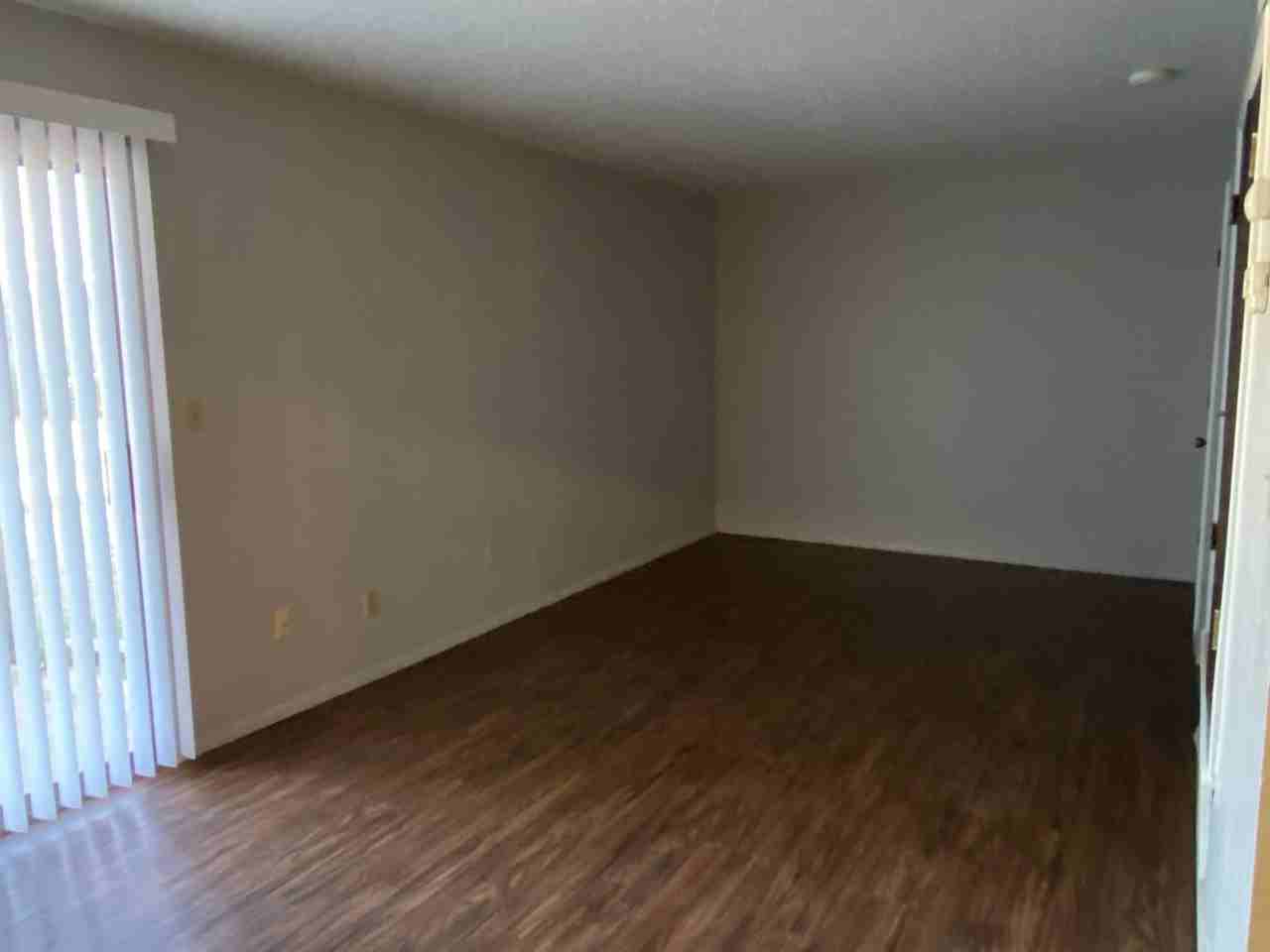 Bethany Place Apartments - Photo 7 of 38