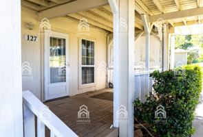 featured image of 91 Runaway Bay Dr #127