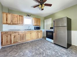 featured image of 72 Pier St #1