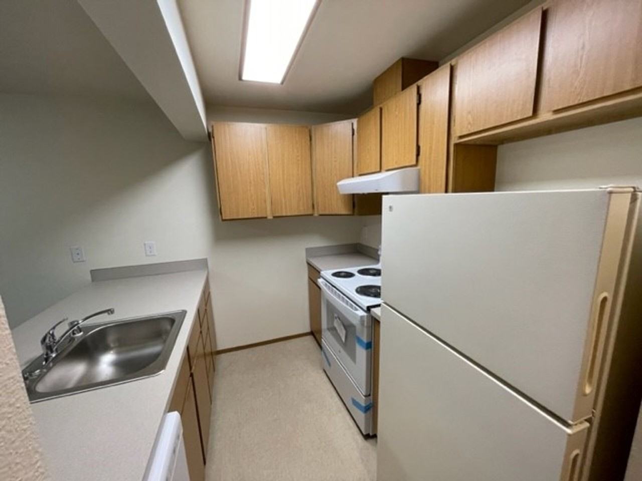 (1K) Kristine Apartments - Photo 6 of 26