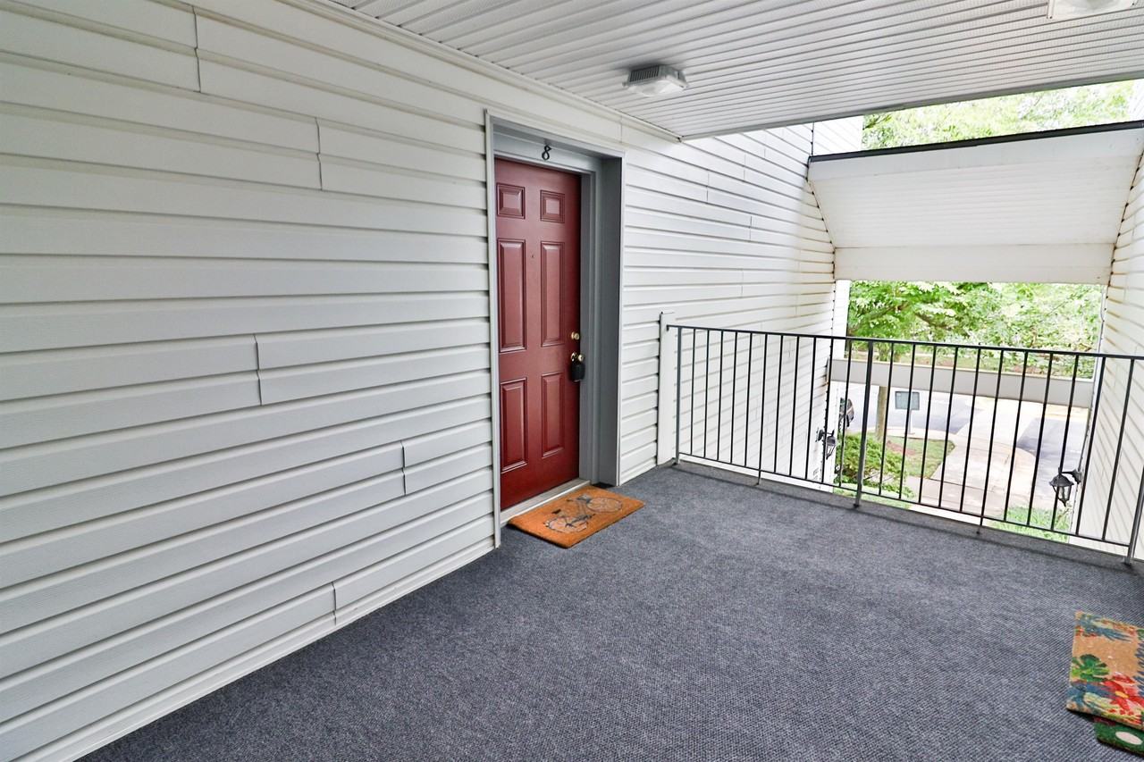 12902 Churchill Ridge Cir #8 - Photo 5 of 35