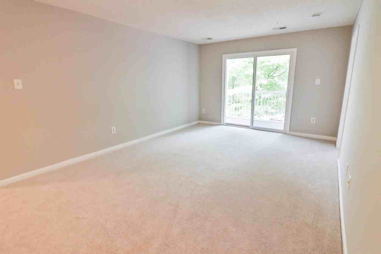 12902 Churchill Ridge Cir #8 - Photo 4 of 35